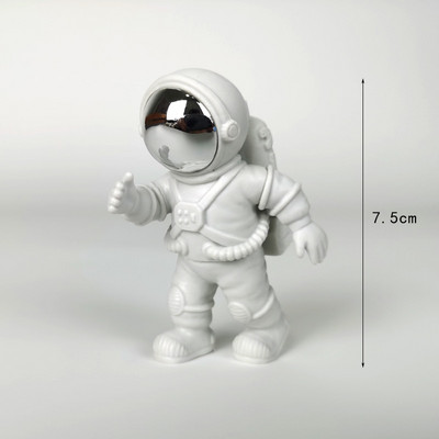 3Pc astronaut Decor Akcijske figure i Moon Home Decor Smola Astronaut Statua Soba Dekoracija uredskog stola Poklon za dječaka