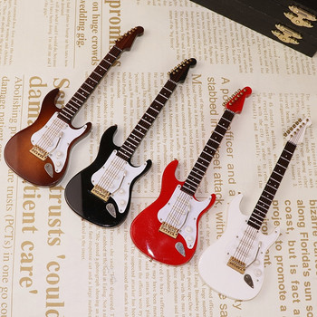 Мини електрическа китара, дървен миниатюрен модел на китара, музикален инструмент, китара, декорация, подарък, декор за спалня, хол U2701