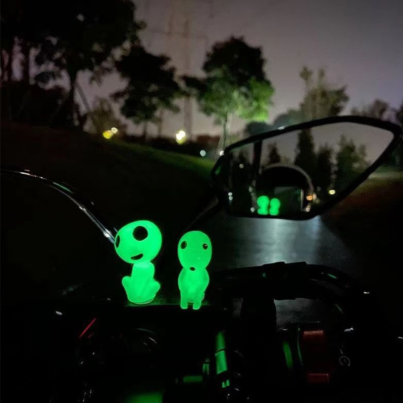 EW mikro kraštovaizdžio ornamentas, tamsoje šviečianti princesė vaiduoklis