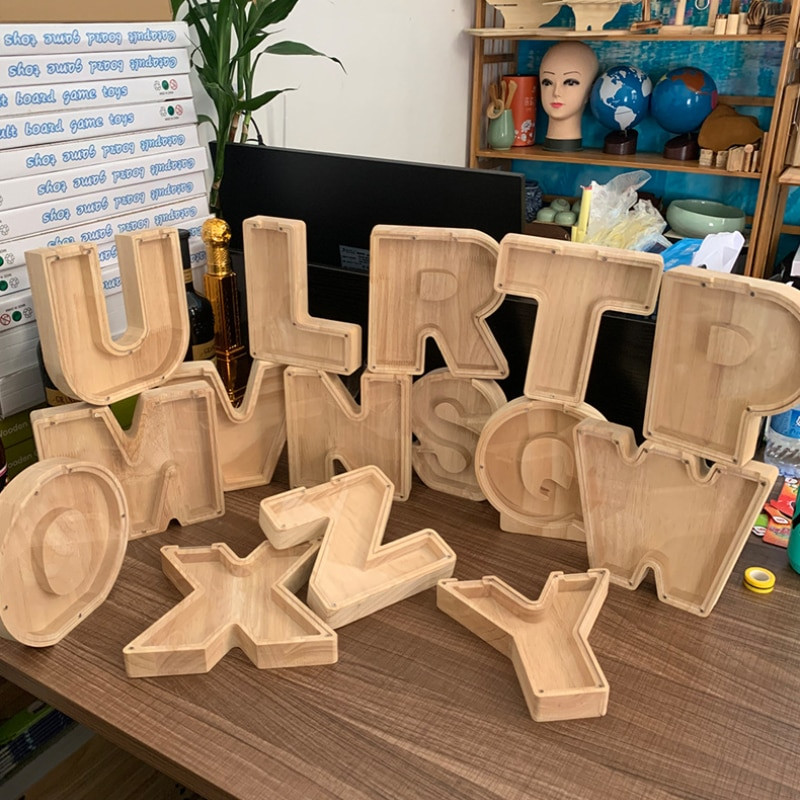 26 betűs fa malacpersely névmatricával, személyre szabott, átlátszó üveg persely gyerekeknek, ajándék otthoni dekoráció