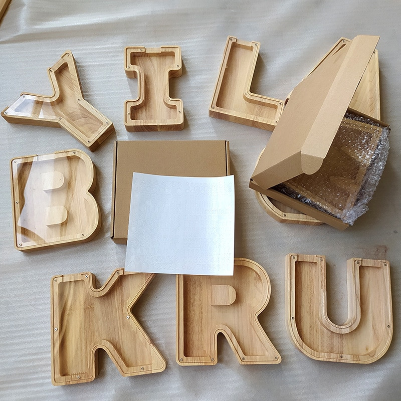 26 betűs fa malacpersely névmatricával, személyre szabott, átlátszó üveg persely gyerekeknek, ajándék otthoni dekoráció
