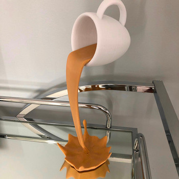 Floating Spilling Coffee Cup Sculpture Διακόσμηση κουζίνας Spilling Magic Pouring Splash Δημιουργική διακόσμηση επιφάνειας εργασίας Διακόσμηση σπιτιού