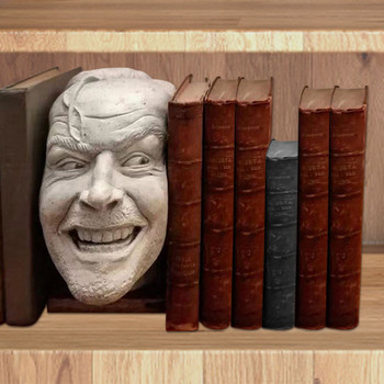 2022 г. Скулптура на блестящата библиотека с книгоразделители Ето я Джони Скулптура Смола Десктоп Орнамент Статуя със смешно лице Рафт за книги Декори