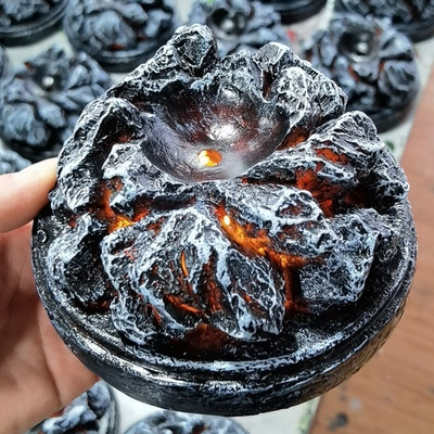 Dervos embriono kiaušinių dovanų dekoratyvinė kolekcija Suvenyrinės figūrėlės Skulptūra Ugnies drakonas Wyvern Skaidrus drakono kiaušinis Lavos dinozauras