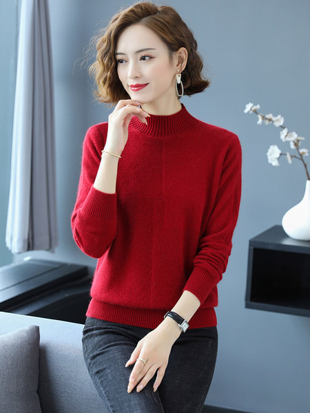 Κομψό γυναικείο πουλόβερ με ψηλό γιακά