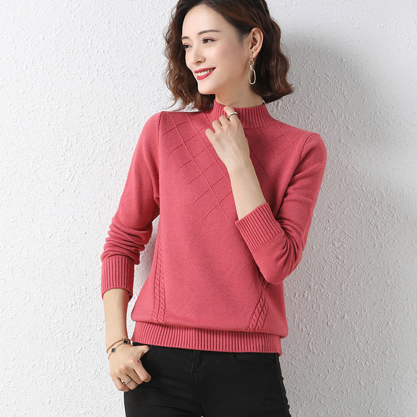 Moteriškas megztinis su žema polo apykakle