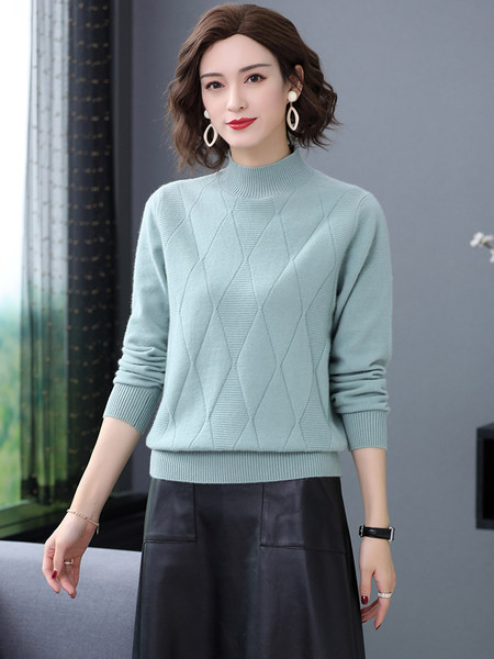 Laisvalaikio moteriškas megztinis - aukšta apykakle