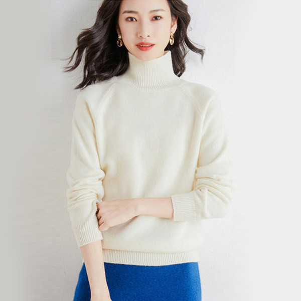 Μονόχρωμο γυναικείο πουλόβερ με γιακά πόλο νέο μοντέλο