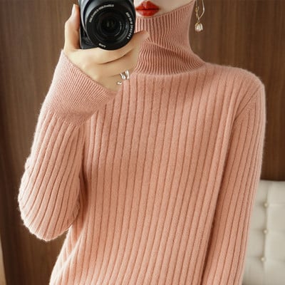 Naujo modelio moteriškas megztinis su aukšta polo apykakle