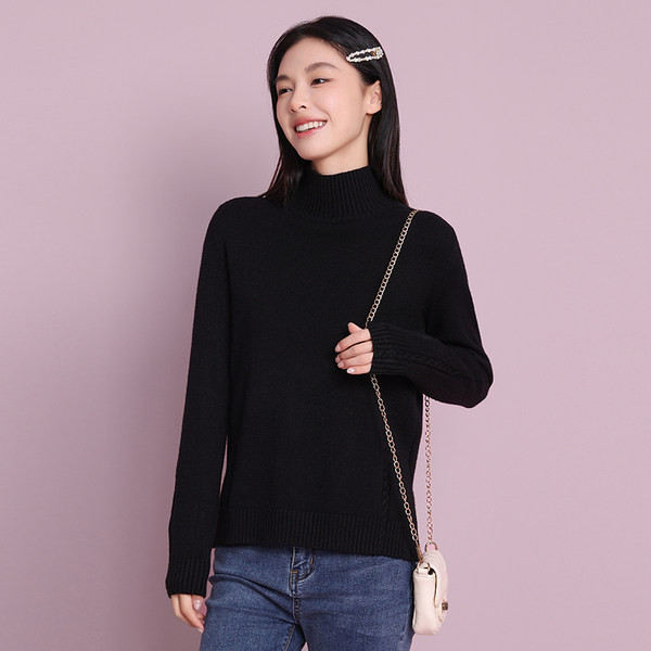 Pulover de dama model larg cu guler polo