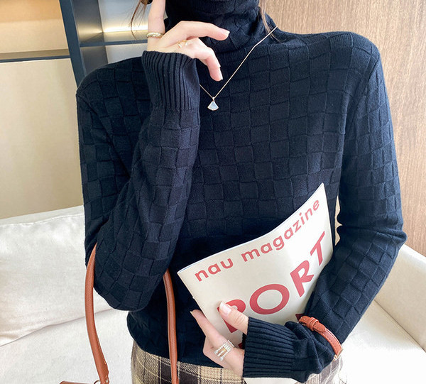 Γυναικείο πουλόβερ - σε τρία χρώματα