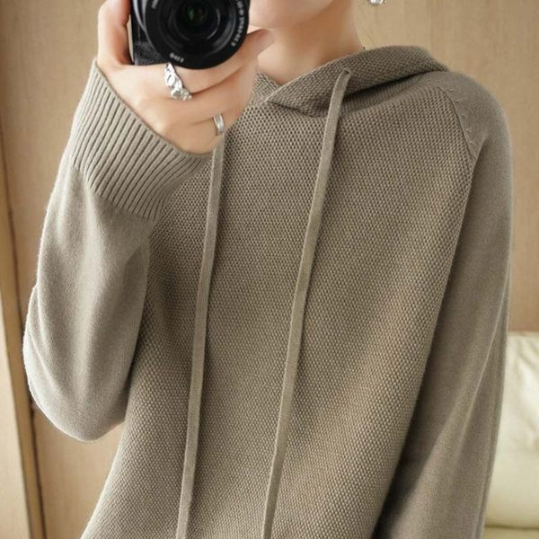 Pulover de damă cu model larg, cu șireturi și glugă