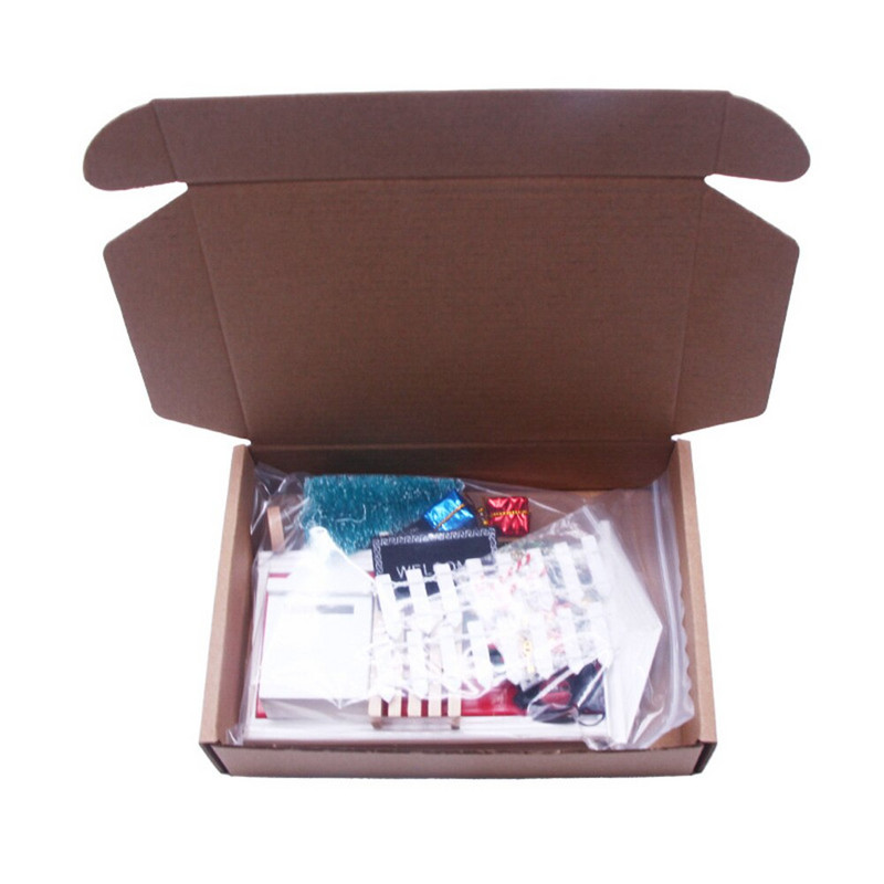 Vágó szerszámok babaház manó ajtó karácsonyi dekoráció zsinóros sapka koszorú mini fa díszdobozok tündér játékház miniatűr jelenetmodell