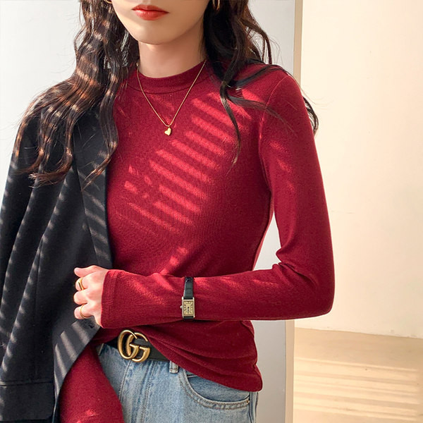 Őszi női blúz, hosszú ujjal