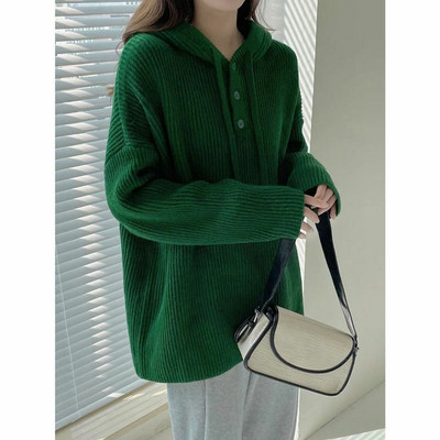 Μονόχρωμο πουλόβερ με κουκούλα με κουμπιά