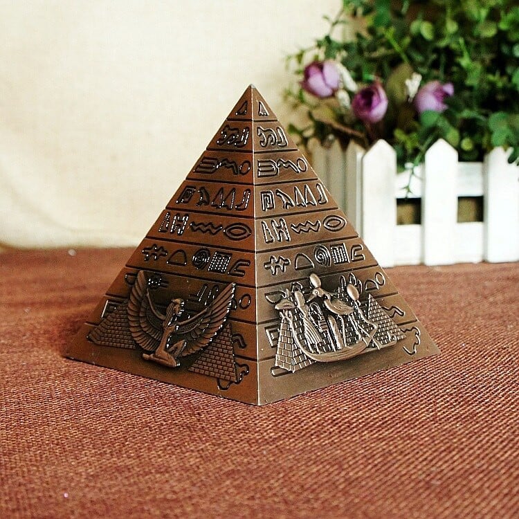 Egiptean Metal Faraon Khufu Piramide Figurină Piramidă Clădire Statuie Miniaturi Home Office Decor Desktop Suvenir Cadou