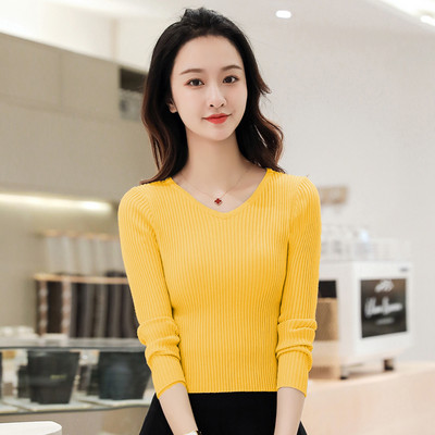 Γυναικείο πουλόβερ με λαιμόκοψη σε σχήμα V