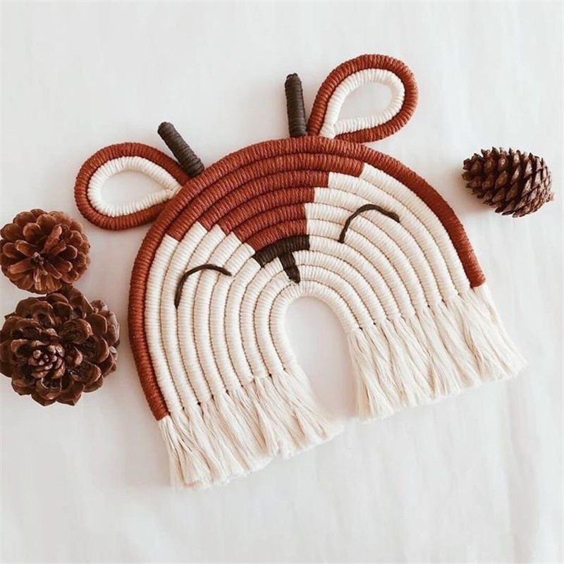 Decorativ pentru agățat de perete de iepure gri curcubeu de macrame lucrat manual pentru decorațiuni boho, decor acasă, cameră pentru copii, pandantiv suspendat pentru petrecere de duș
