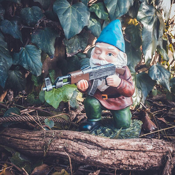 Αστείες φιγούρες κήπου Gnome του στρατού Χειροτεχνία από ρητίνη Εμφάνιση καλουπιού Ρεαλιστική αστεία καλούπι με όπλο Μινιατούρα στολίδια κήπου για το σπίτι