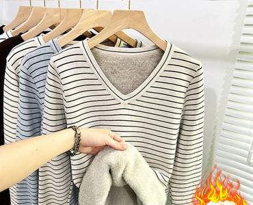 Bluză de damă în dungi cu căptușeală moale