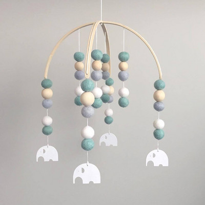 Baby Wind Chimes Drvene perle od filca Dječji krevetić Mobile Wind Chime Oblaci Zvjezdice Krevet Zvono Dekoracija dječje sobe Viseći dječji krevetić Mobile