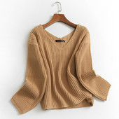 Γυναικείο πλεκτό πουλόβερ με λαιμόκοψη σε σχήμα V