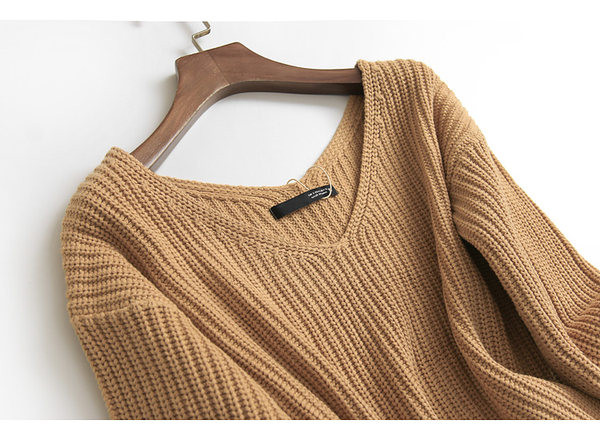 Γυναικείο πλεκτό πουλόβερ με λαιμόκοψη σε σχήμα V