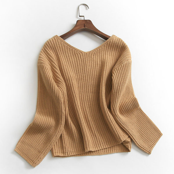 Γυναικείο πλεκτό πουλόβερ με λαιμόκοψη σε σχήμα V