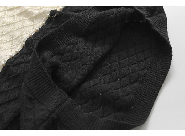 Casual πουλόβερ με διακοσμητικές πέρλες