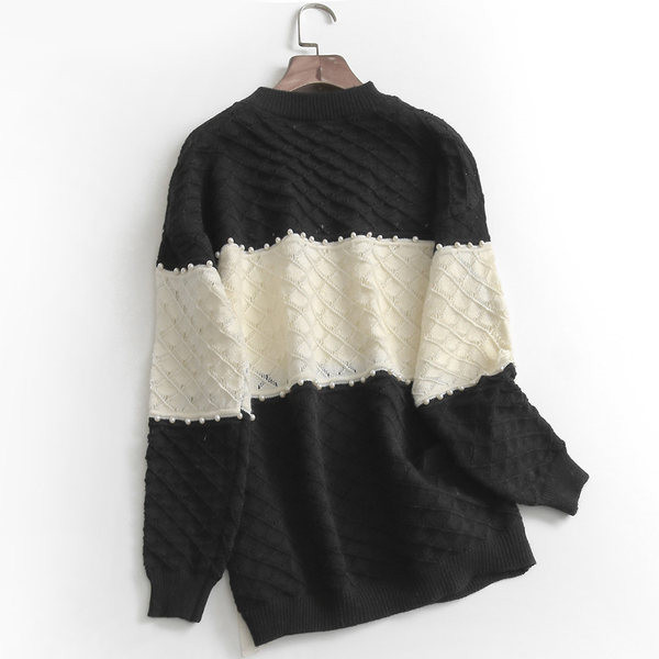 Casual πουλόβερ με διακοσμητικές πέρλες