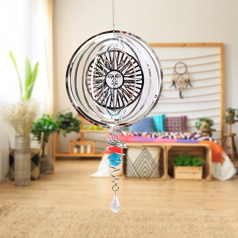 Saulės dievo vėjo suktukas besisukantis vėjo varpelis metalinis pakabinamas suktukas namų dekoro lango balkono ornamentas su spiraliniu uodegos kamuoliuko centru