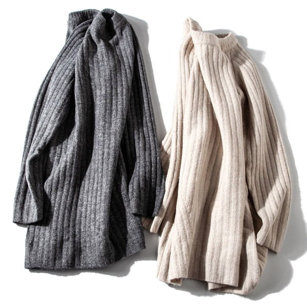 Casual γυναικείο πουλόβερ με οβάλ λαιμόκοψη - γκρι και καφέ χρώμα