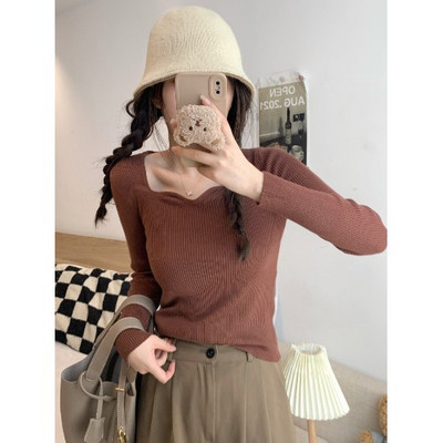 Pulover de damă, de culoare uni, cu decolteu în V