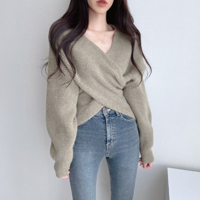 Model nou de pulover elegant cu decolteu în V pentru femei