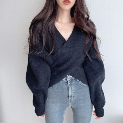 Model nou de pulover elegant cu decolteu în V pentru femei