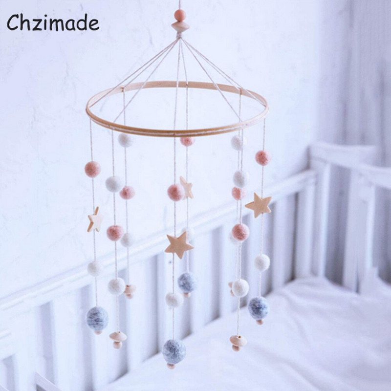 Chzimade Element de recuzită pentru bile din pâslă, clopoței de vânt realizat manual, clopoțel de pat, decorare suspendată pentru cameră de copii, artizanat nordic