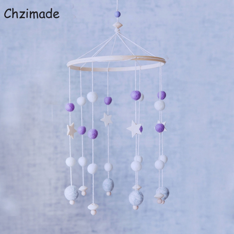 Chzimade Element de recuzită pentru bile din pâslă, clopoței de vânt realizat manual, clopoțel de pat, decorare suspendată pentru cameră de copii, artizanat nordic