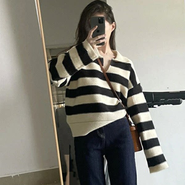 Γυναικείο πουλόβερ - σε δύο χρώματα