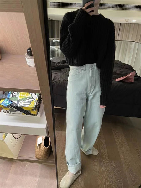 Γυναικείο μονόχρωμο μακρυμάνικο πουλόβερ