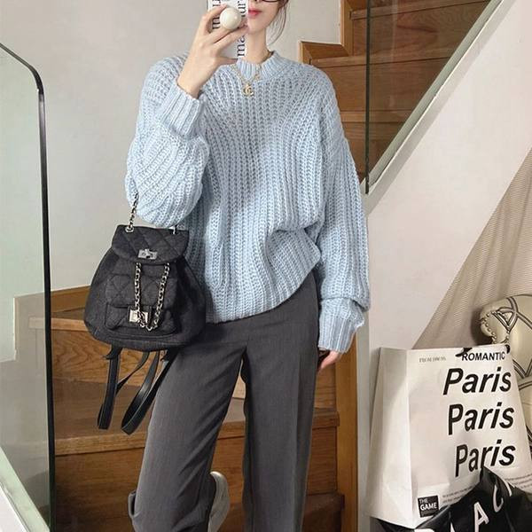 Pulover larg de dama model nou cu decolteu oval