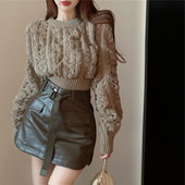 Pulover de dama tricotat cu decolteu rotund - trei culori