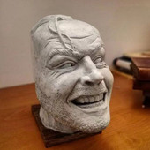 Íme a Johnny Sculpture Resin asztali dísz 2022 szobra a ragyogó könyvvégről könyvtári könyvespolc kreatív szobor