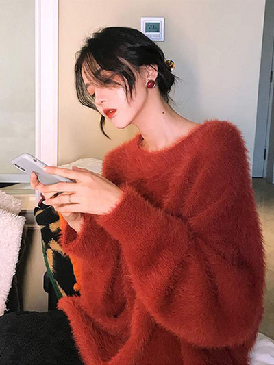 Pulover de damă din puf cu decolteu rotund - model larg