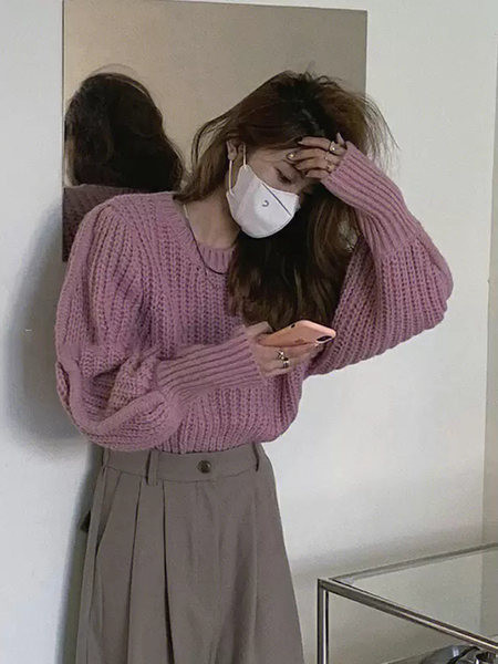 Μονόχρωμο γυναικείο πουλόβερ