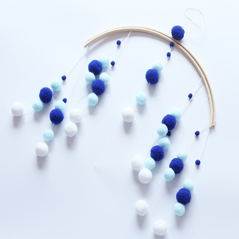 INS Nordic stílusú gyapjúgolyók fúvós harangok gyerekszobáknak babaágyak akasztós csörgők újszülött ajándékok gyerekszoba dekoráció fotózás kellékek