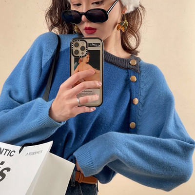 Casual γυναικείο πουλόβερ με οβάλ λαιμόκοψη και κουμπιά