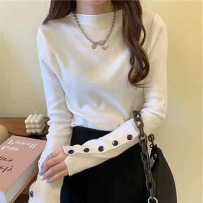 Rudeninė moteriška palaidinė su sagomis