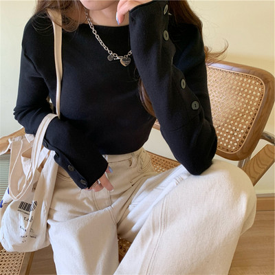 Rudeninė moteriška palaidinė su sagomis