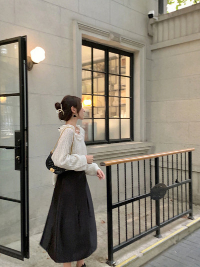 Γυναικεία πλεκτή μπλούζα με κορδόνια