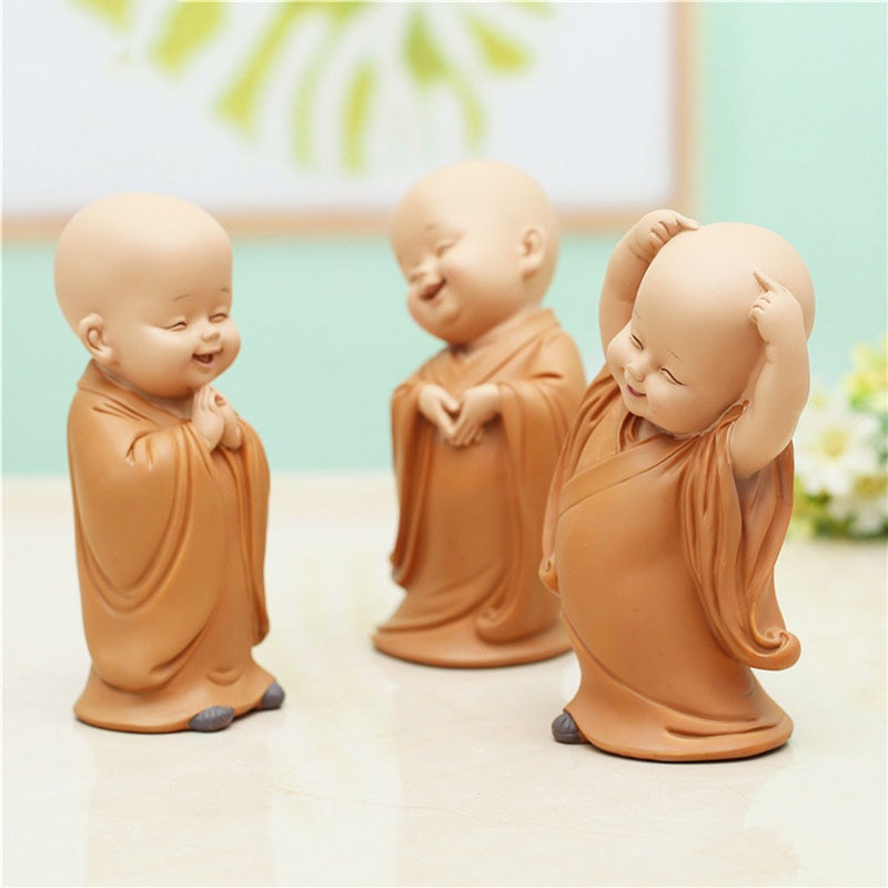 Buddha szobor kis szerzetes Gyanta aranyos otthoni klub Feng Shui dekoráció Kézműves Boutique tea kisállat ékszerek ingyenes szállítás